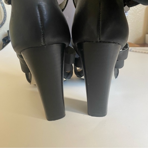 Sol Sana Cage Heels - Picture 4 of 15